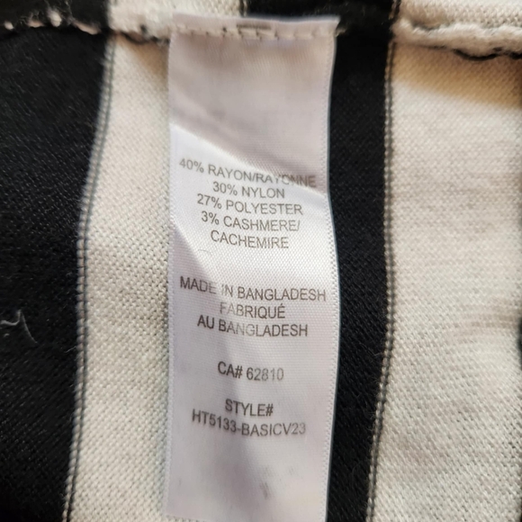 Ricki's Cashmere Blend V-Neck Sweater - Black/White Stripes - Sz M - EUC - Picture 5 of 7